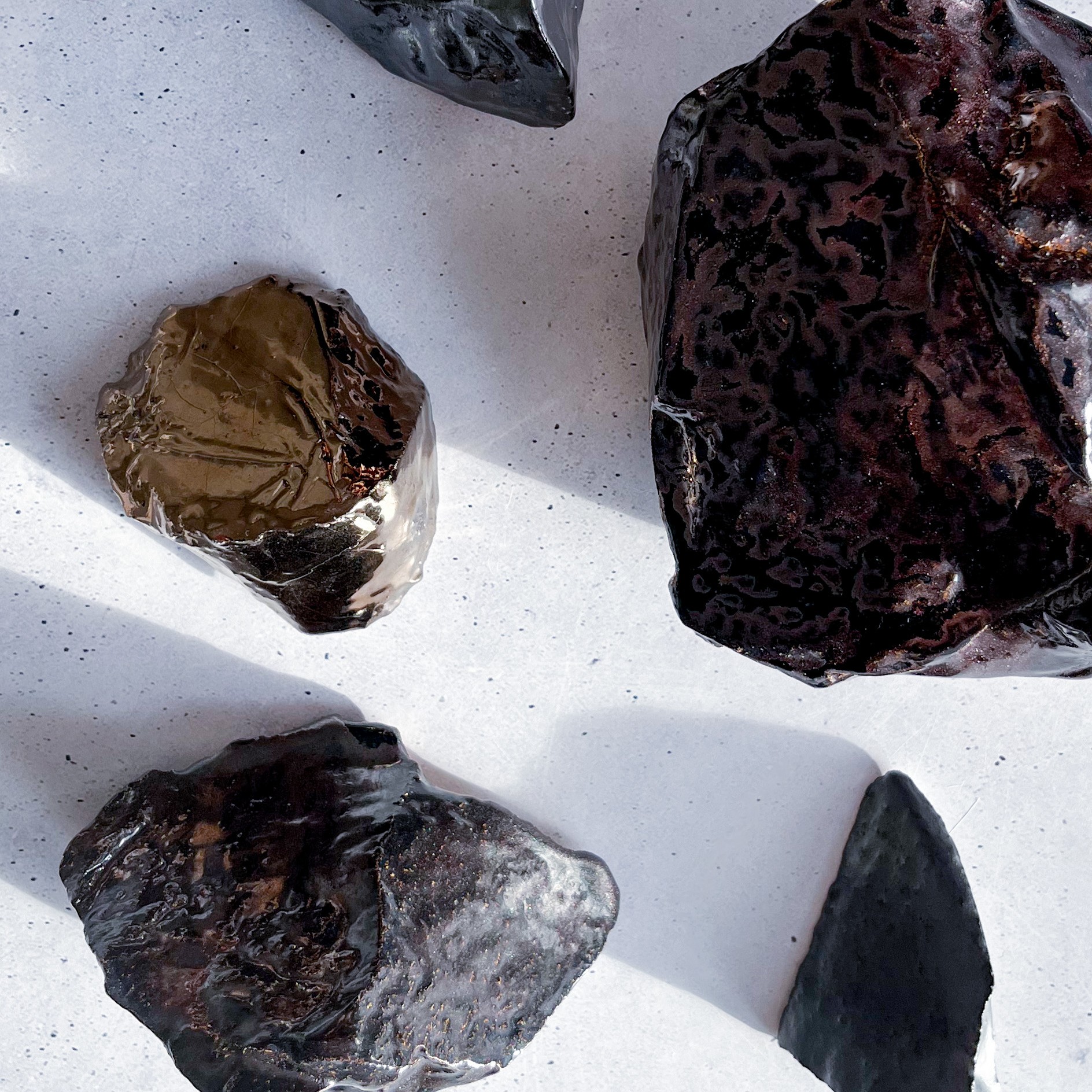 9541 auf weißem Ton bei 1050°C